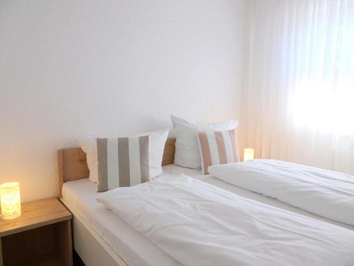 Einfaches 2-zimmer-appartement Mit Balkon. Westerland