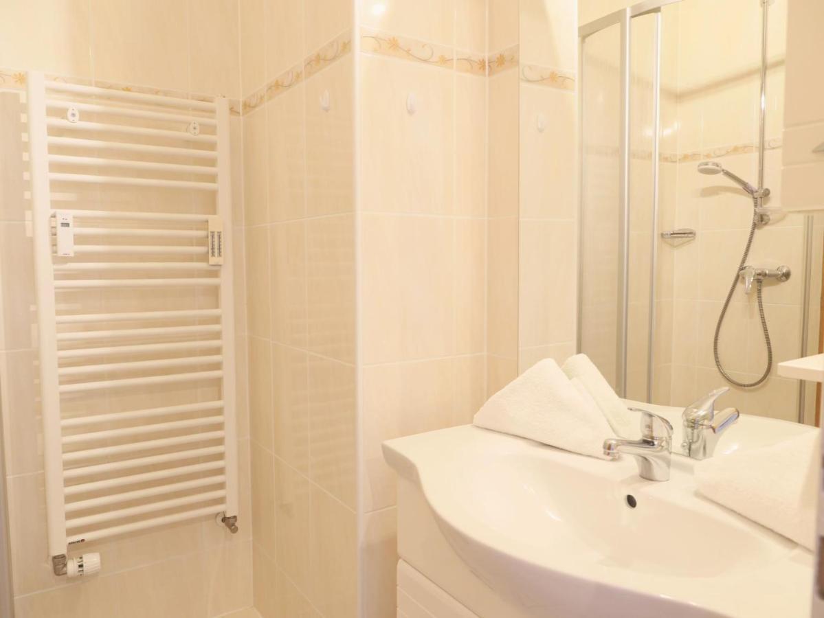 Einfaches 2-zimmer-appartement Mit Balkon. * Westerland